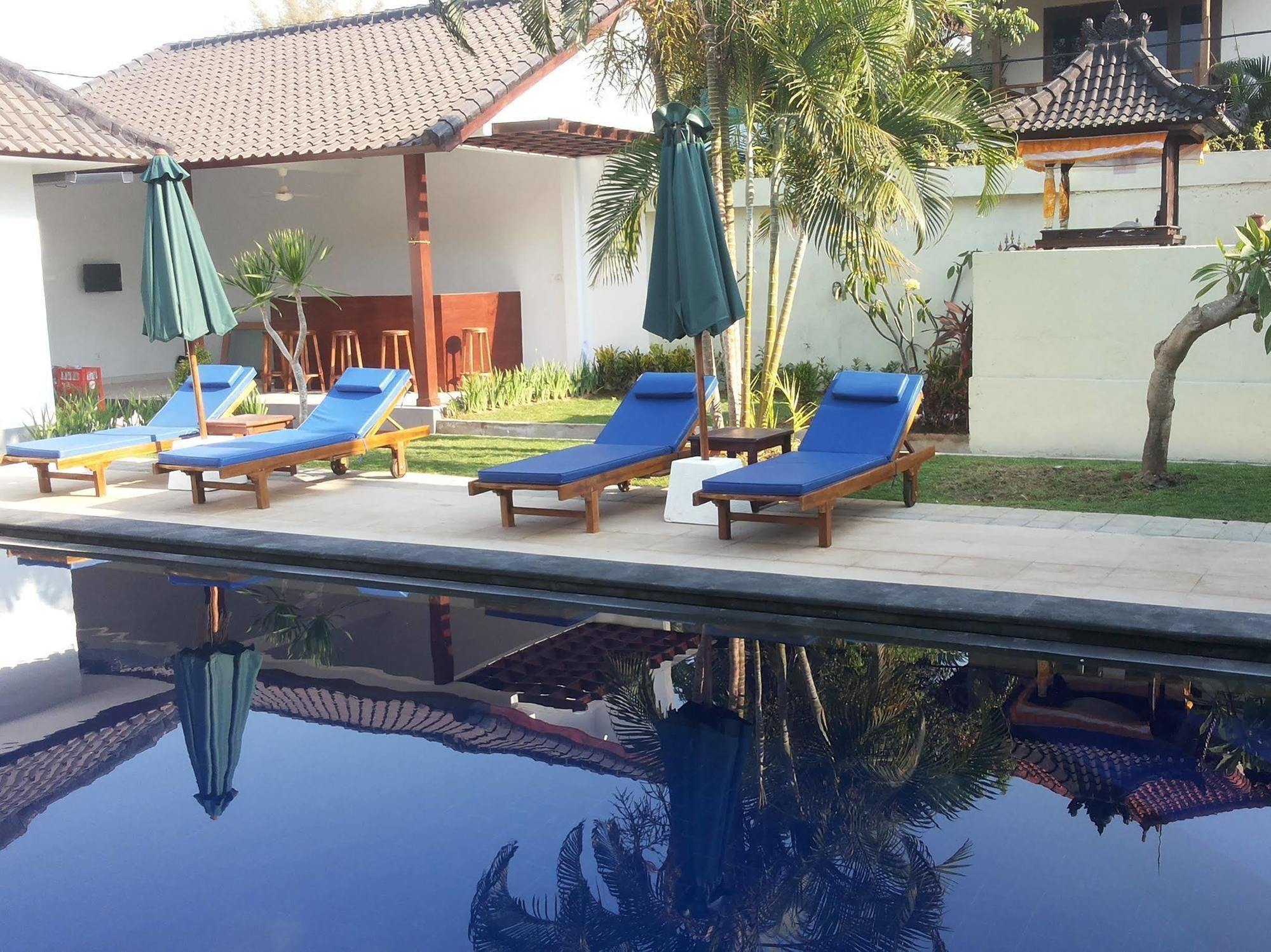 U House Seminyak Hotel Kerobokan Buitenkant foto