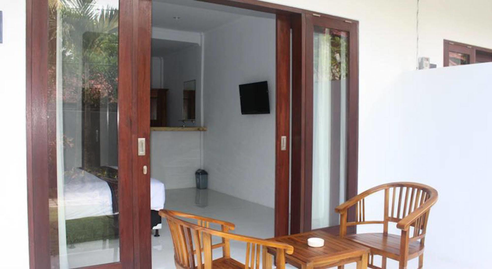 U House Seminyak Hotel Kerobokan Buitenkant foto