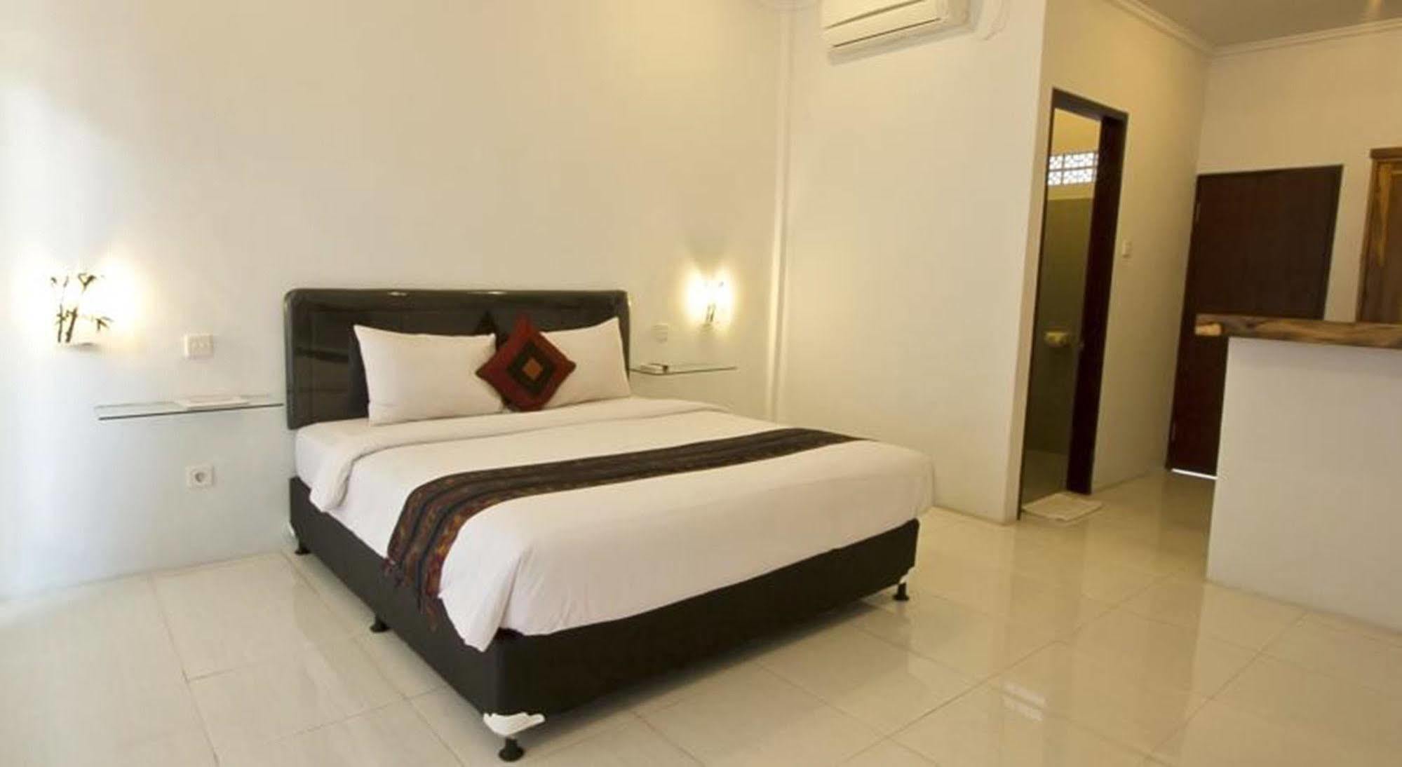U House Seminyak Hotel Kerobokan Buitenkant foto